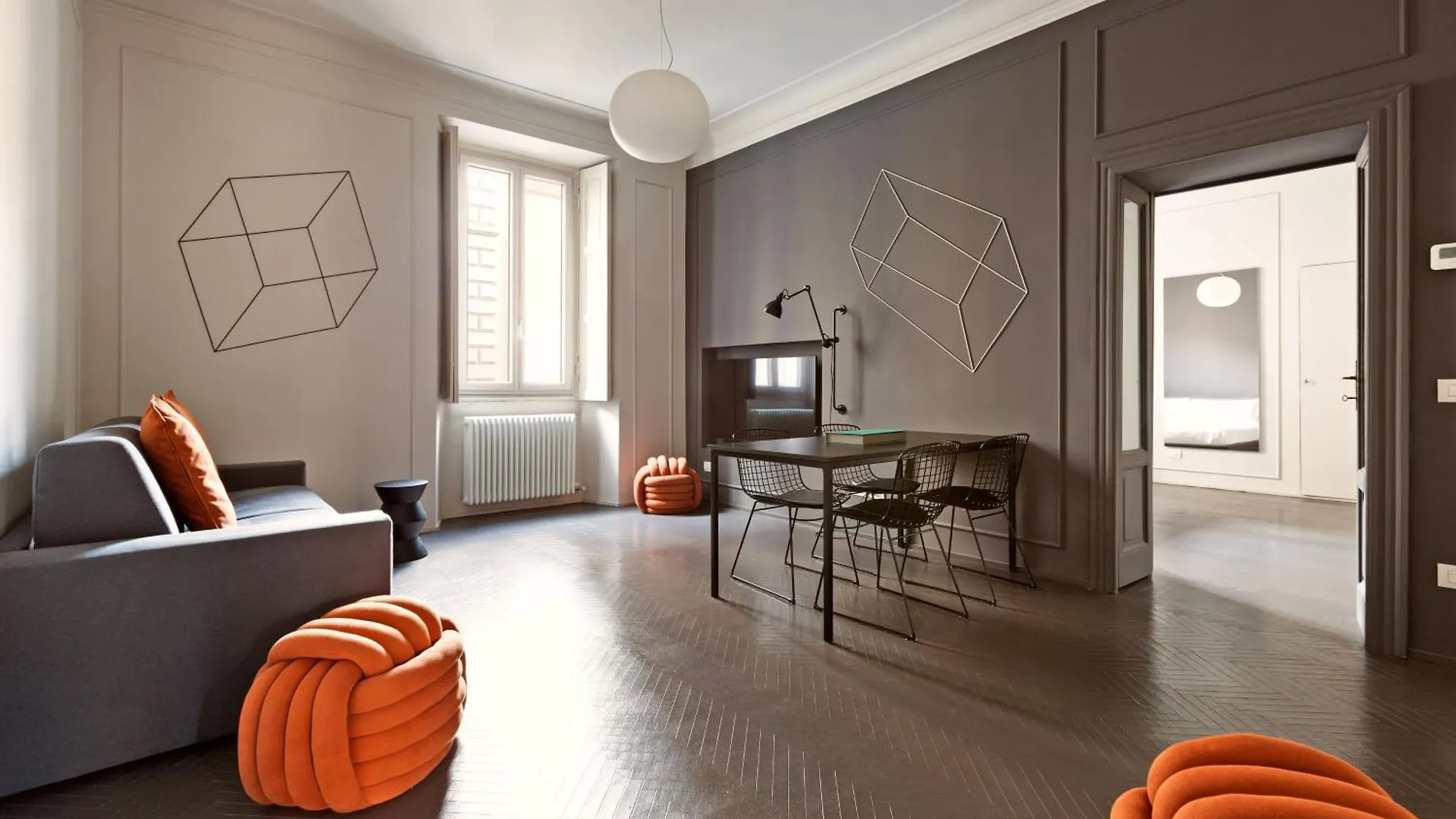 Brera Apartments In Porta Volta Milan